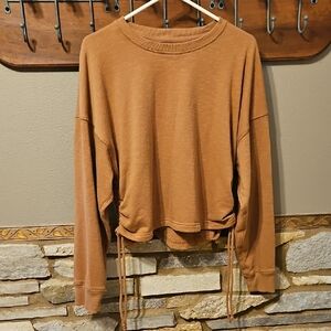 American Eagle Cinch Side Top Size XL